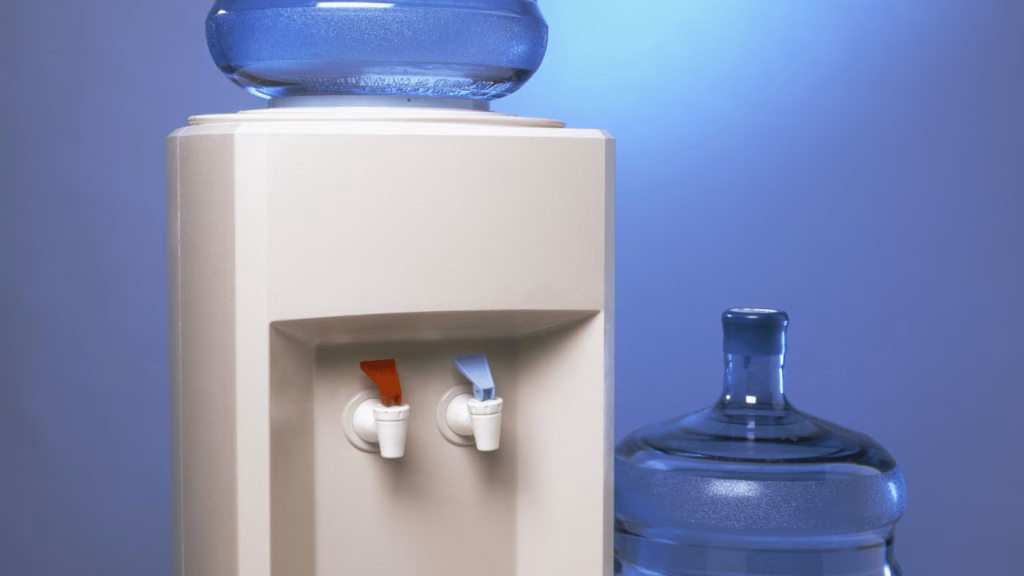 Як правильно мити та зберігати бутель для води